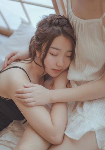 久久婷婷免费视频_超清免费全集观看