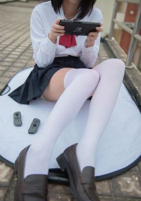 鬼父在线视频播放_1080完整视频观看