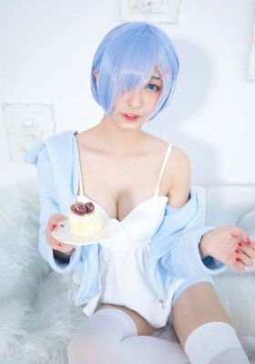 我在开会他在下添的很爽视频_BD高清视频播放